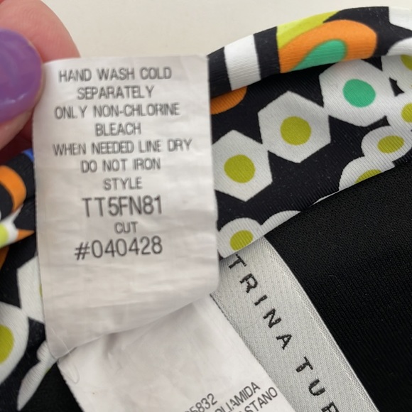 (2/$30) Trina Turk Bikini Top - Size 6 (M) - Picture 6 of 8